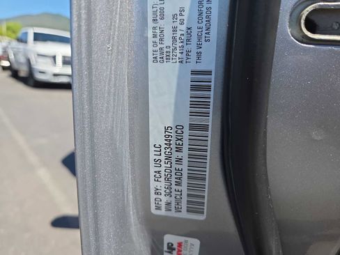 Used 2022 RAM 2500 Big Horn AWD/4WD image 29