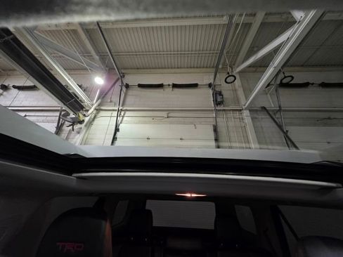 Used 2024 Toyota 4Runner TRD Off-Road Premium w/ Off Road Premium Plus Package image 16