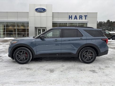 New 2026 Ford Explorer ST-Line w/ ST-Line Street Pack image 6