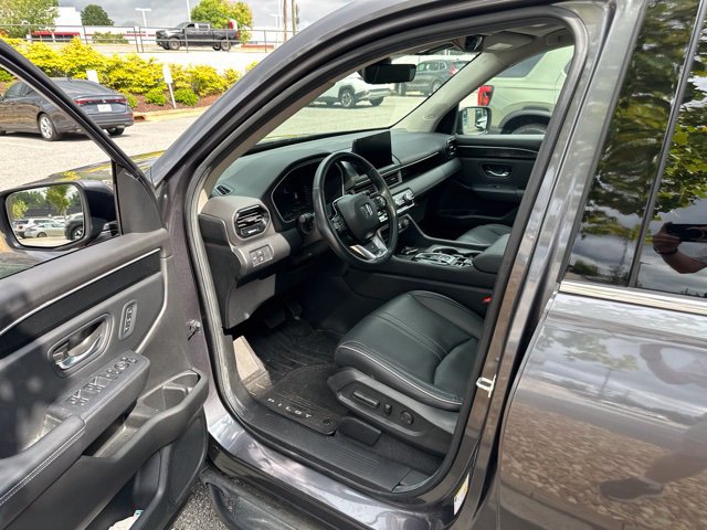Used 2025 Honda Pilot Elite image 6
