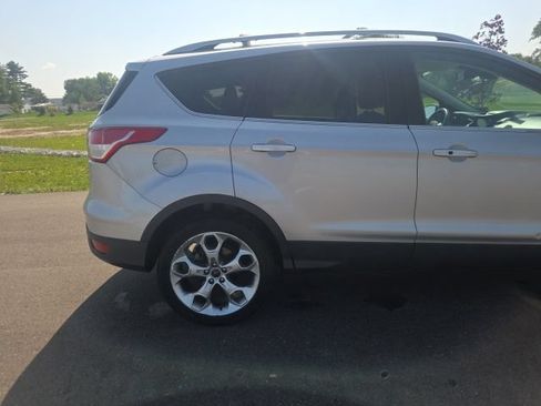 Used 2016 Ford Escape Titanium w/ Equipment Group 301A FWD image 7