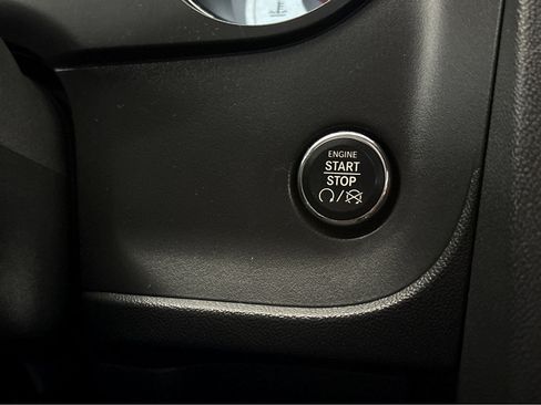 Used 2014 Dodge Challenger SRT8 Core image 5