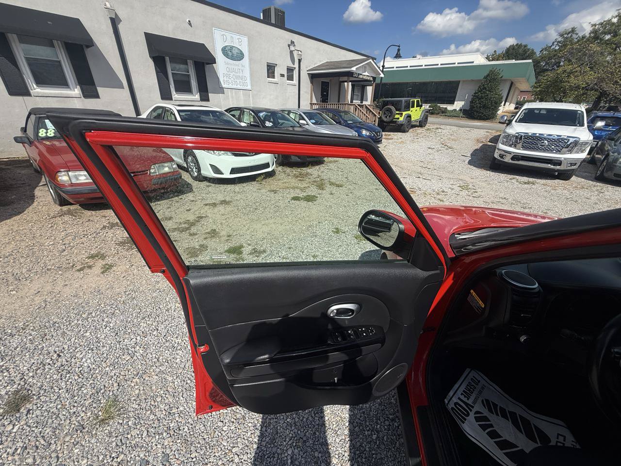 Used 2016 Kia Soul + w/ Audio Package FWD image 13