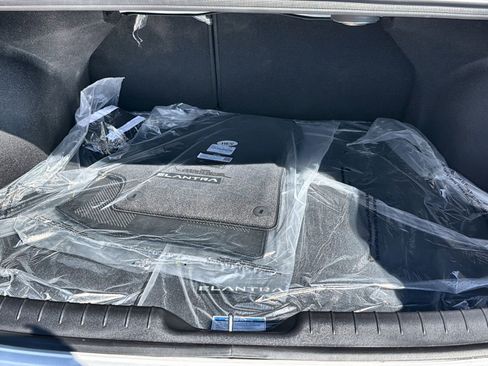 New 2026 Hyundai Elantra Limited image 25