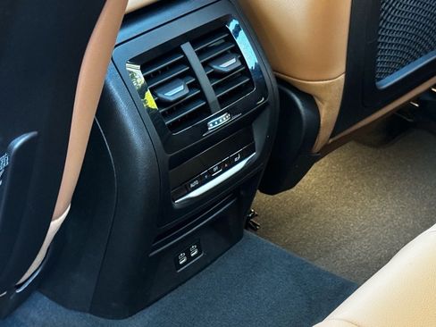 Used 2023 BMW X4 M40i w/ Premium Package image 19