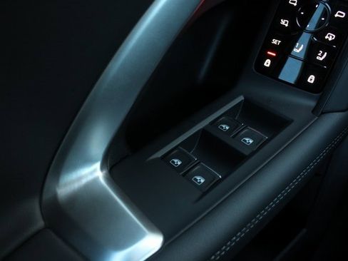 New 2025 Audi Q5 Premium Plus image 8