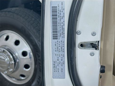 Used 2017 RAM 3500 Laramie image 14