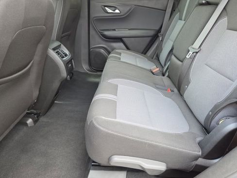 Used 2025 Chevrolet Blazer LT image 13