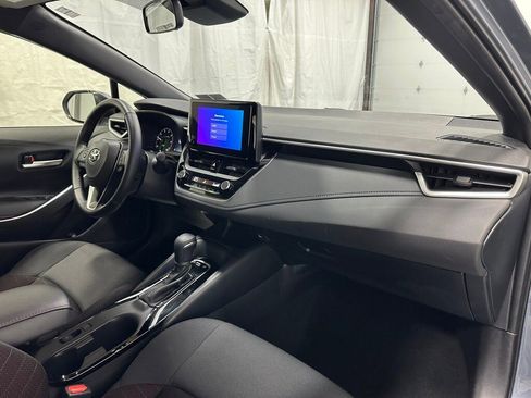Used 2025 Toyota Corolla SE image 60
