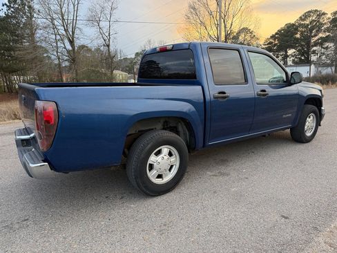 Used 2005 Chevrolet Colorado LS image 3