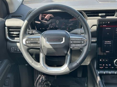 Used 2026 GMC Terrain Denali AWD/4WD image 40