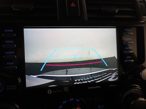 Used 2023 Toyota 4Runner TRD Off-Road image 29