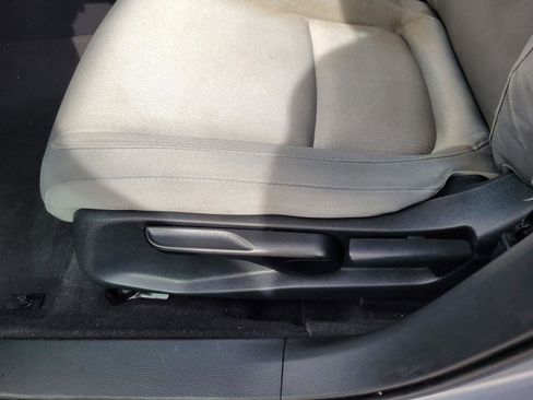 Used 2019 Honda Accord LX image 19