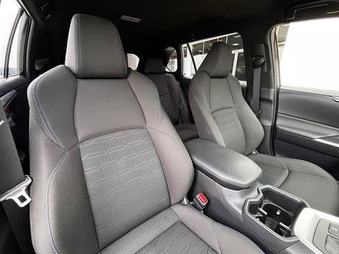 Used 2024 Toyota RAV4 SE AWD/4WD image 9