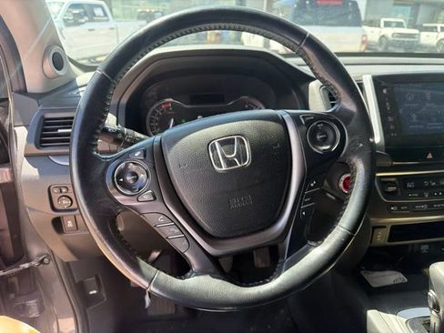 Used 2017 Honda Pilot EX-L image 6