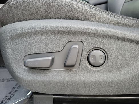Used 2018 Hyundai Tucson SEL Plus w/ Cargo Package FWD image 16