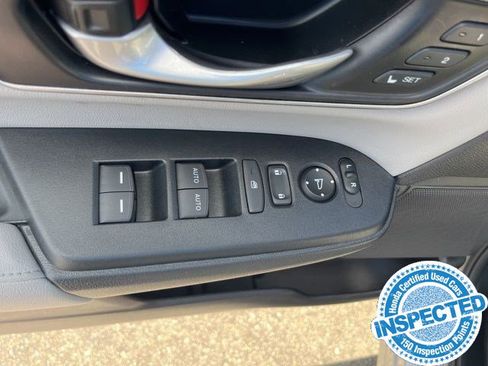 Used 2022 Honda CR-V EX-L image 11