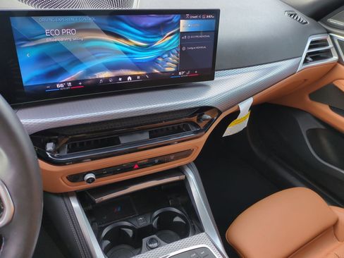 Used 2025 BMW M440i image 30