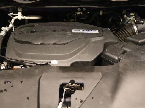 Used 2019 Honda Odyssey EX image 9