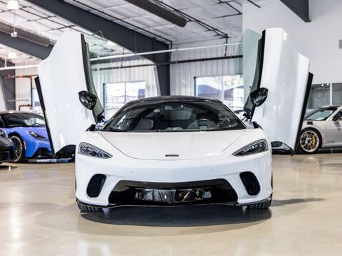 Used 2023 McLaren GT image 56