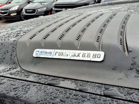 Used 2012 Chevrolet Silverado 2500 LTZ w/ LTZ Plus Package image 9