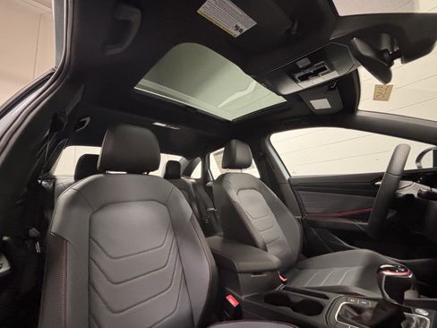 New 2025 Volkswagen Jetta GLI Autobahn image 12