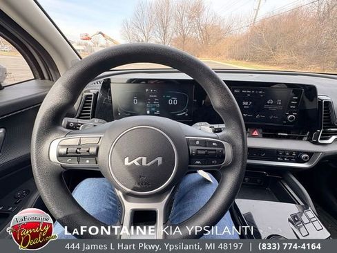 Certified 2023 Kia Sportage LX image 13