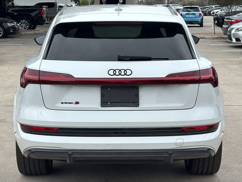 Used 2023 Audi e-tron S Prestige w/ Prestige Package image 6