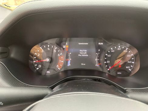 New 2026 Jeep Compass Latitude image 18