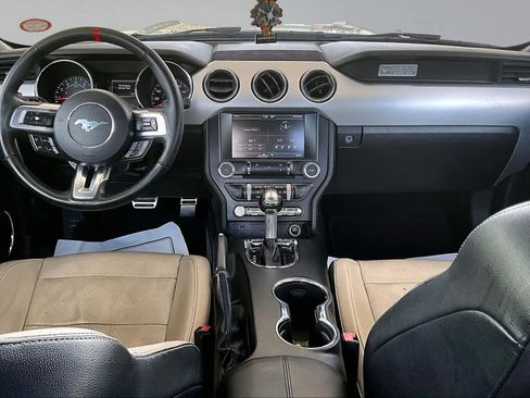Used 2015 Ford Mustang Premium RWD image 7