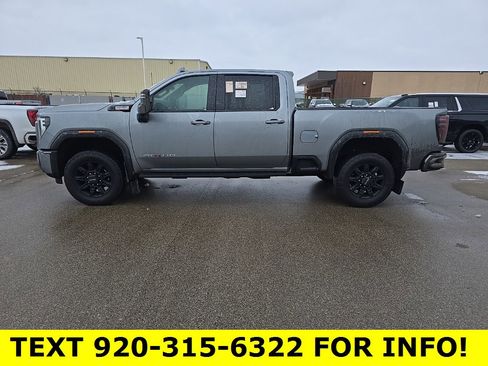Used 2024 GMC Sierra 3500 AT4 w/ AT4 Premium Plus Package image 3