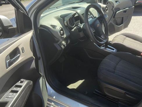 Used 2015 Chevrolet Sonic LT FWD image 11