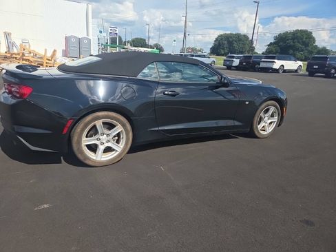 Used 2019 Chevrolet Camaro LT RWD image 12