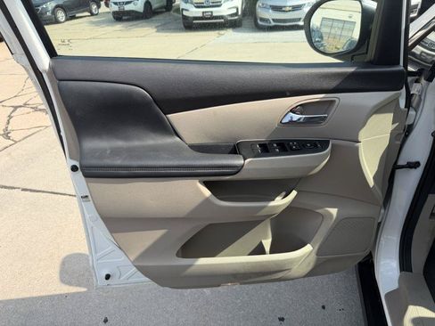 Used 2016 Honda Odyssey EX-L image 9