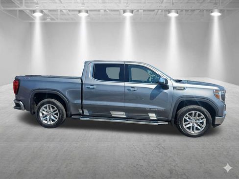 Used 2021 GMC Sierra 1500 SLT w/ SLT Premium Plus Package AWD/4WD image 17