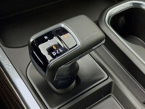 Certified 2025 Chevrolet Silverado 1500 LT Trail Boss w/ Convenience Package II image 20