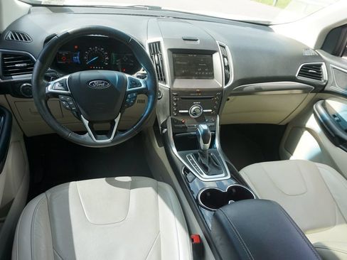 Used 2015 Ford Edge Titanium w/ Equipment Group 301A FWD image 5