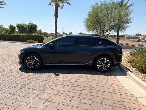 Used 2022 Kia EV6 Wind AWD/4WD image 4