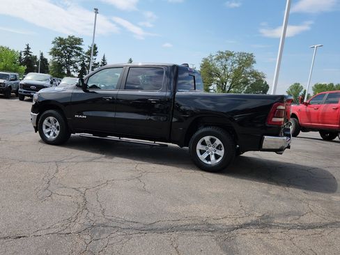 Used 2023 RAM 1500 Laramie AWD/4WD image 5