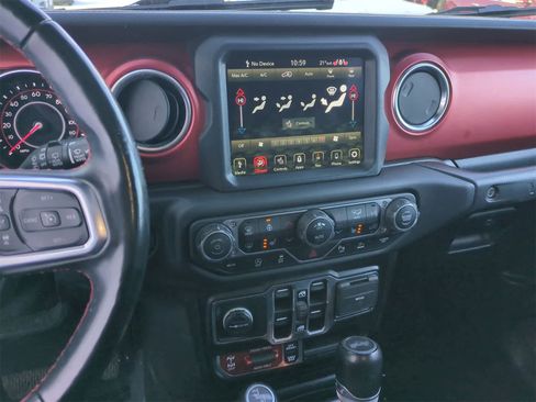 Certified 2021 Jeep Wrangler Unlimited Rubicon w/ Dual Top Group image 23