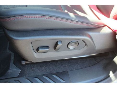New 2026 GMC Canyon AT4X w/ AT4X AEV Edition AWD/4WD image 23