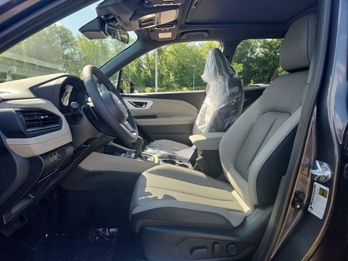 New 2025 Subaru Forester Limited image 6