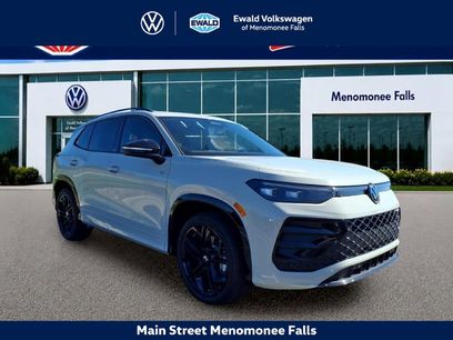New 2026 Volkswagen Tiguan SE R-Line