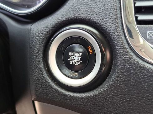 Used 2017 Dodge Durango SXT w/ 3rd Row Seating Group image 27