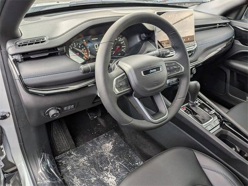 New 2026 Jeep Compass Limited image 9