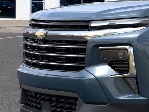 New 2026 Chevrolet Traverse LT w/ Sun and Wheel Package image 14