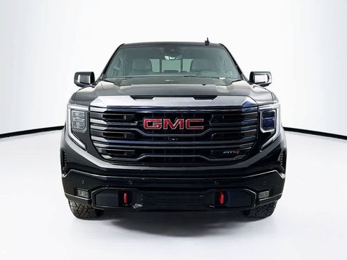 Used 2023 GMC Sierra 1500 AT4 w/ AT4 Premium Package AWD/4WD image 6
