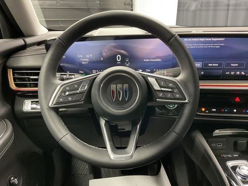 New 2026 Buick Envision Avenir image 17