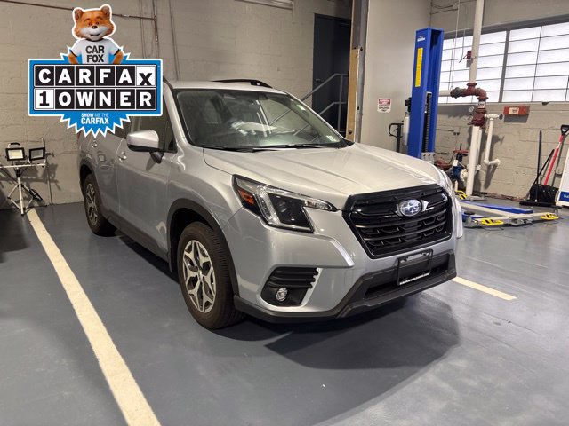 Used 2024 Subaru Forester Premium AWD/4WD image 11