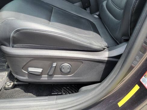 Used 2022 Hyundai Tucson Limited w/ Cargo Package FWD image 19